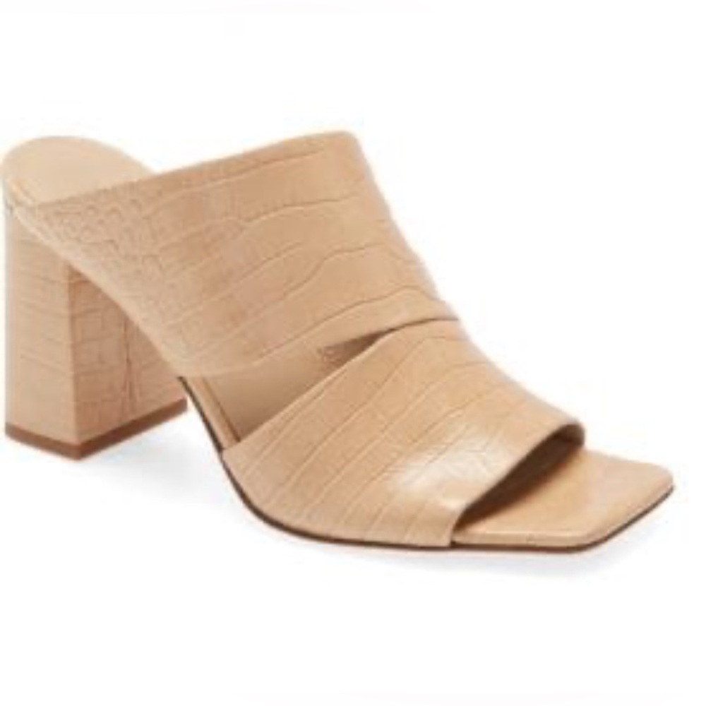 Vince Sandals